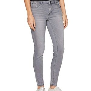 Kensie Jeans Gray Knouckout Skinny Sz 14/32